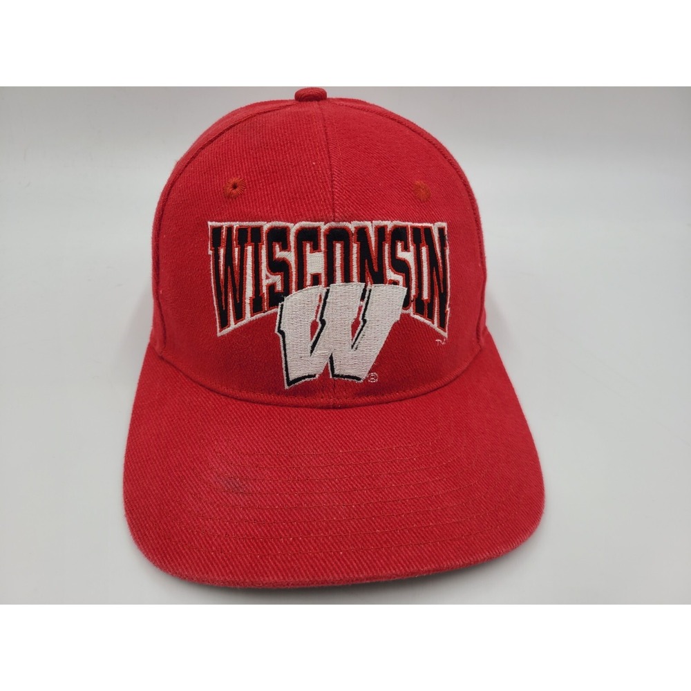 Vintage University of Wisconsin Badgers Reebok Snapback Hat Cap Men Women NCAA